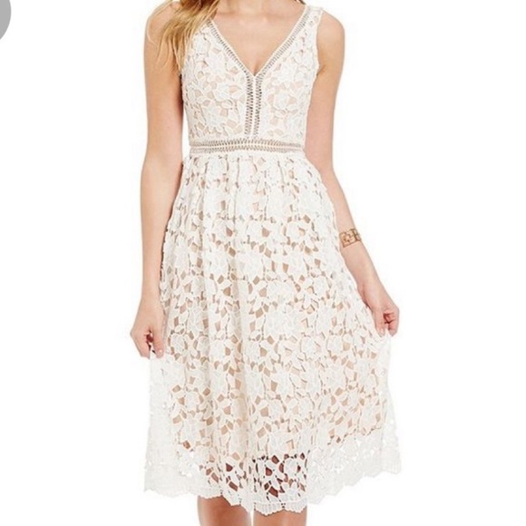 Gianni Bini Milly Lace Overlay Dress - Picture 2 of 4